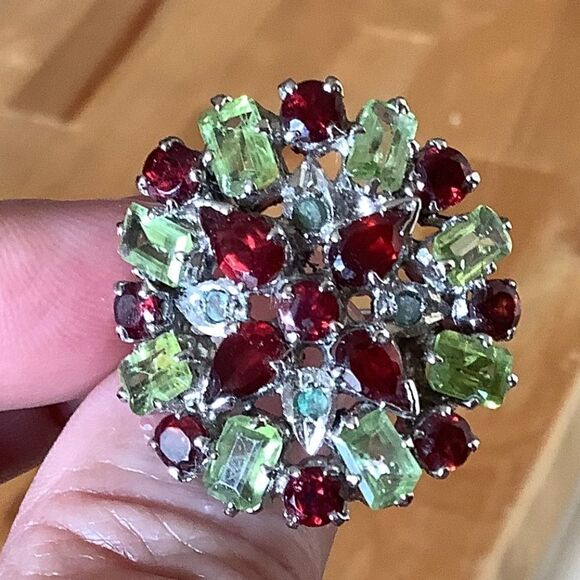 𝅺STERLING SILVER GARNET/PERIDOT/EMERALD RING SIZE US 8.5​​ - Picture 2 of 10